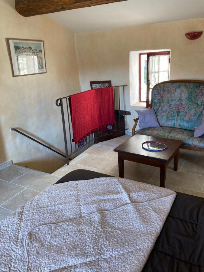 ボニユー Rose Bed & Breakfast エクステリア 写真